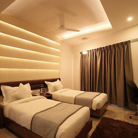 Hotel Bait Inn Ахмедабад Номер фото