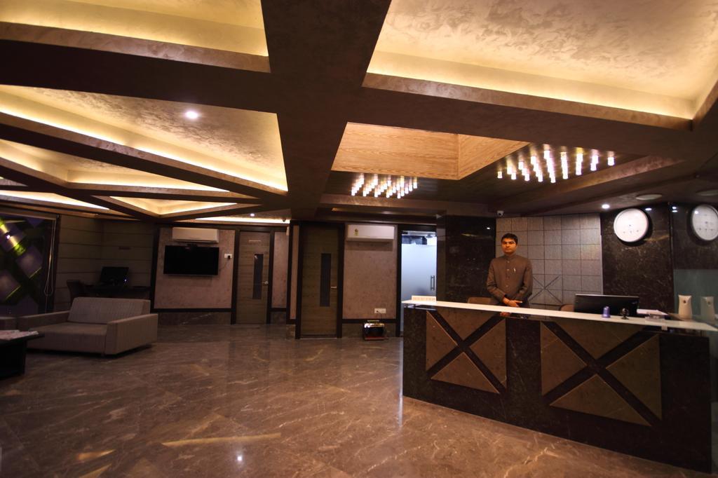 Hotel Bait Inn Ахмедабад Екстер'єр фото